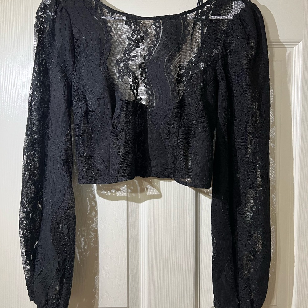 Forever 21 Black Lace Puff Sleeve Crop Blouse